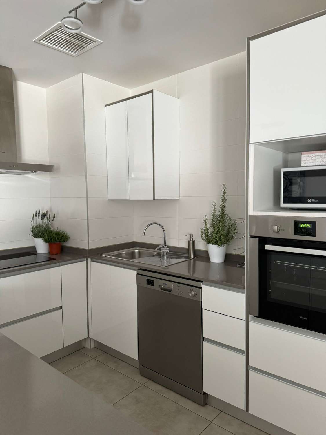 Beautiful ground floor apartment in Los Dolces