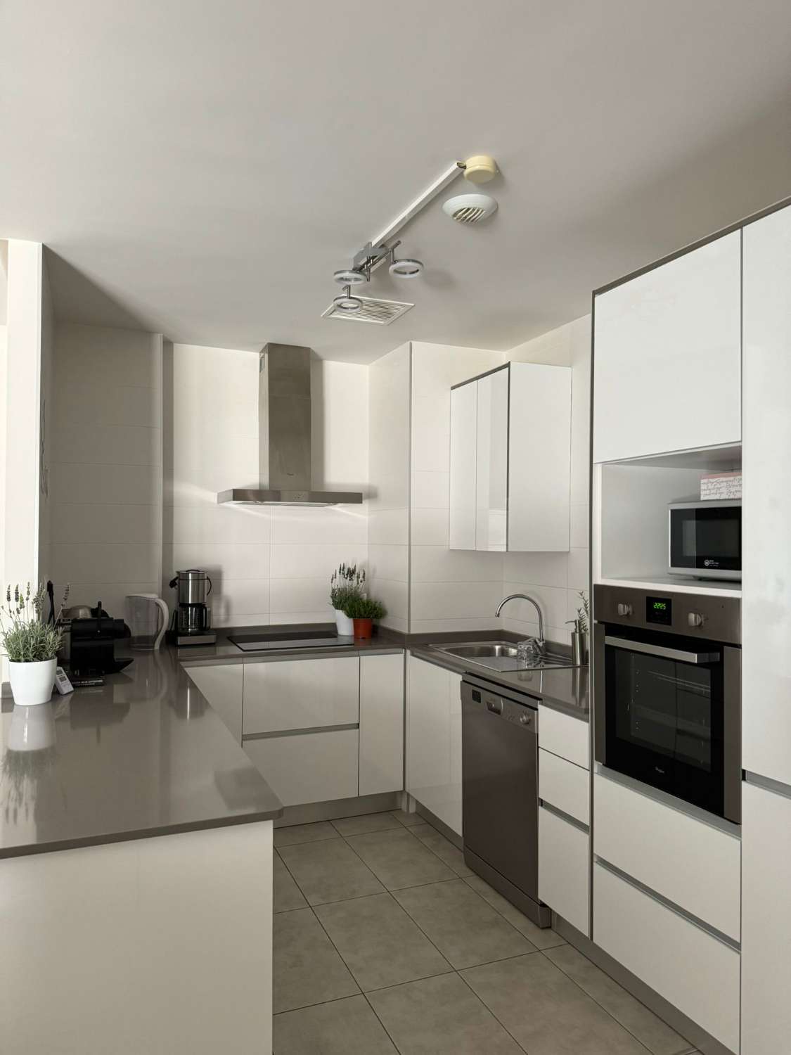 Prachtig appartement op de begane grond in Los Dolces