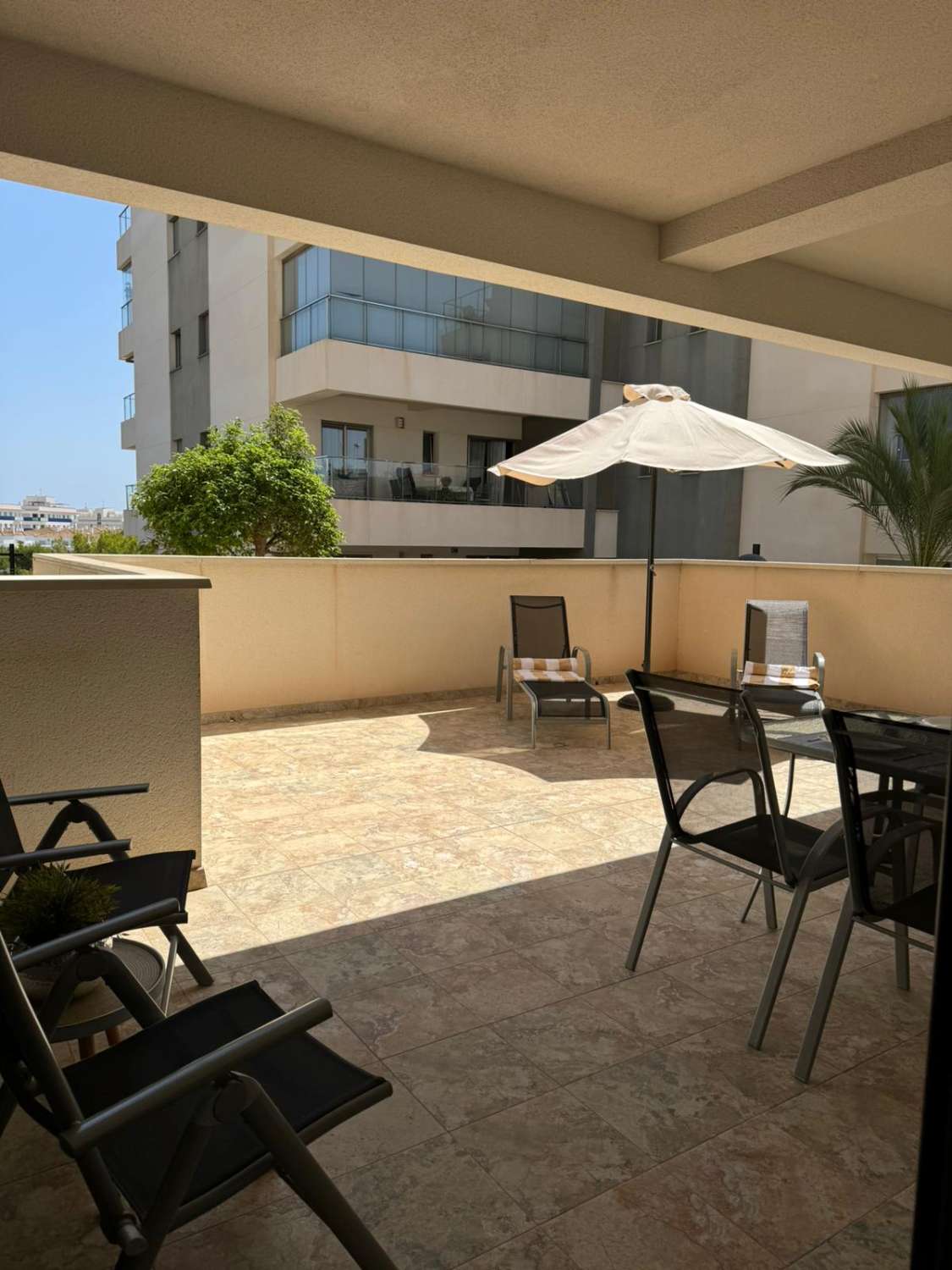 Beautiful ground floor apartment in Los Dolces