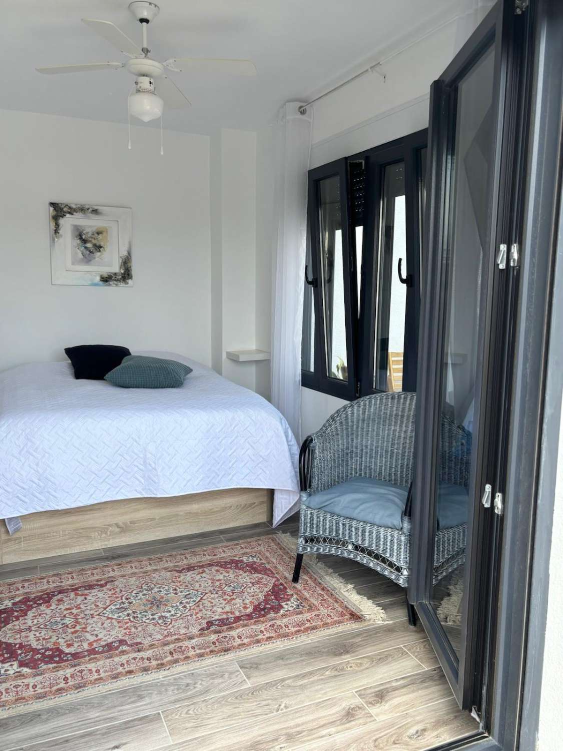 EXCLUSIVE VILLA ON THE BEACHFRONT – PUNTA PRIMA