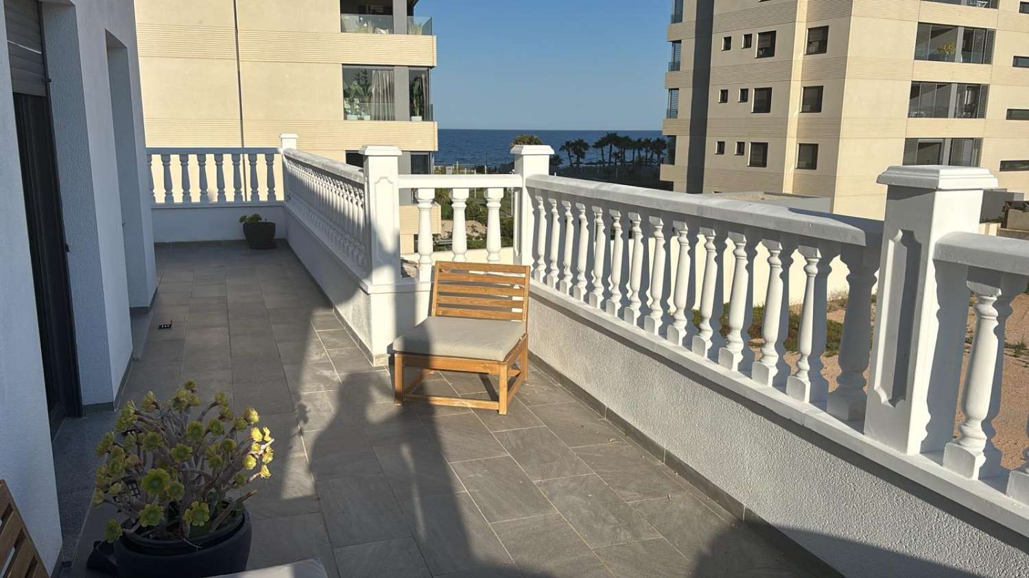 EXCLUSIVE VILLA ON THE BEACHFRONT – PUNTA PRIMA