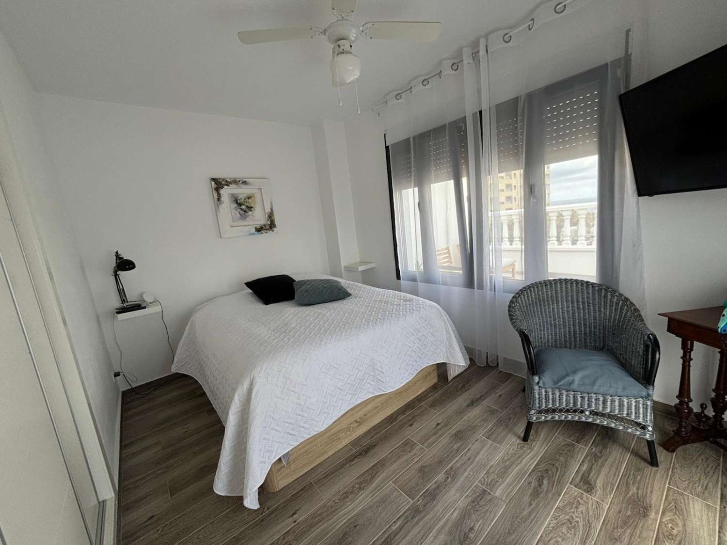 EXCLUSIVE VILLA ON THE BEACHFRONT – PUNTA PRIMA