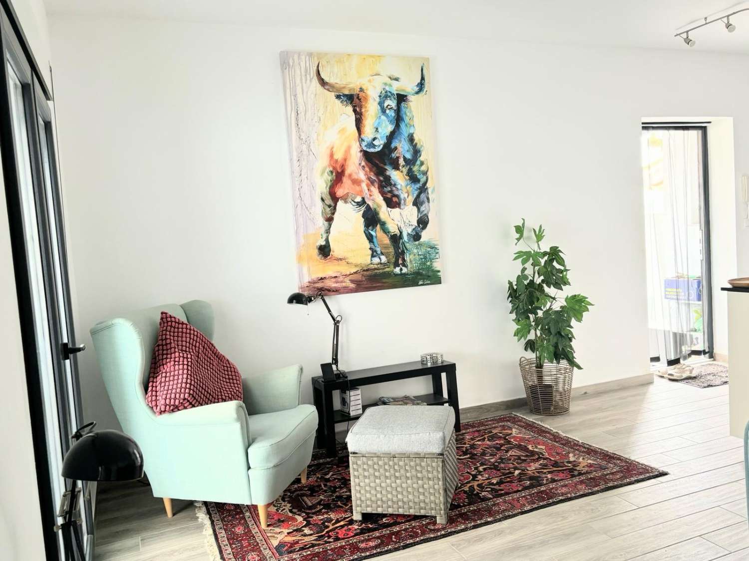 EXCLUSIVE VILLA ON THE BEACHFRONT – PUNTA PRIMA