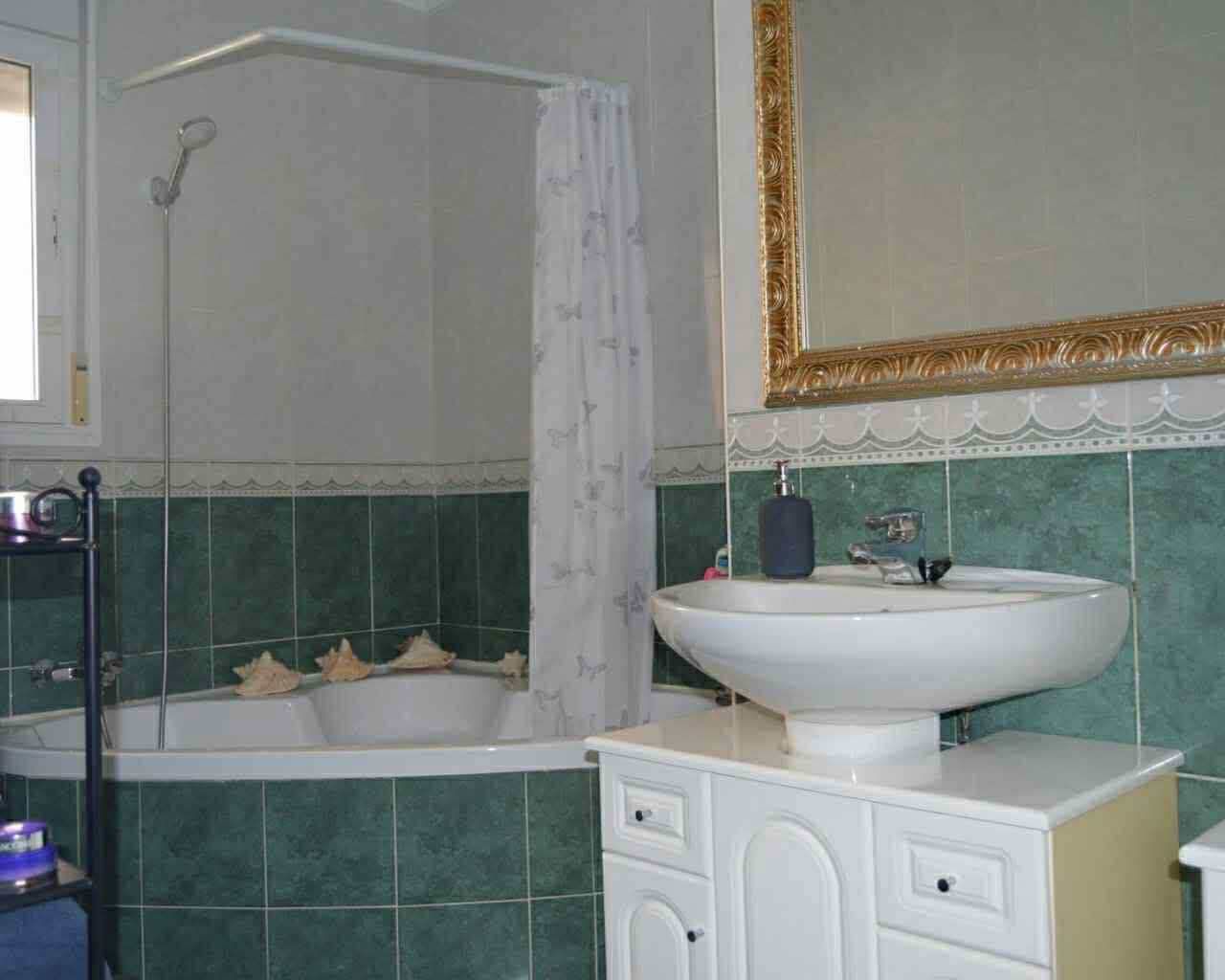 CASTLE-STYLE VILLA IN CUIDAD QUESADA