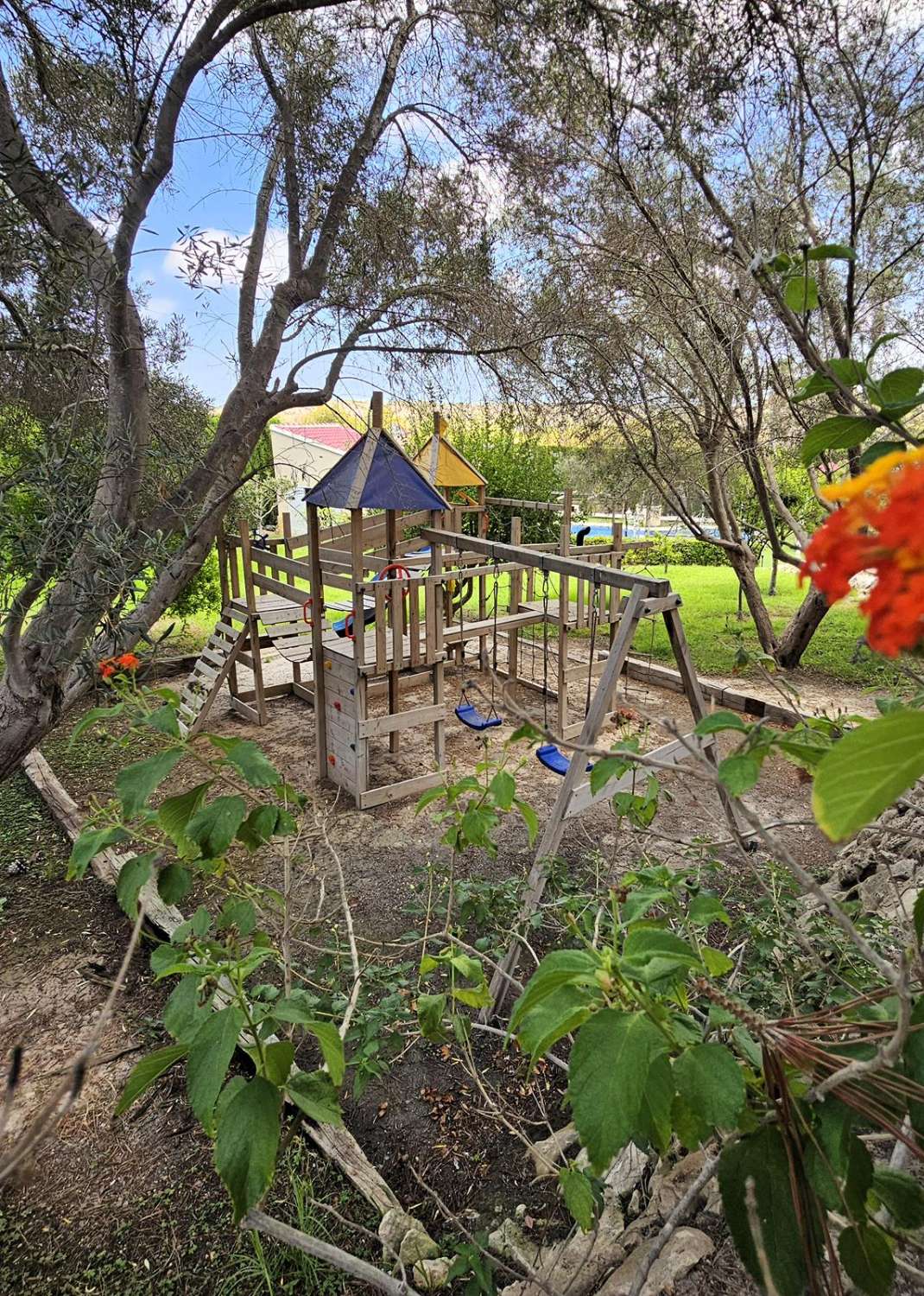 VIP PROPERTY · LUXURY VILLA IN CIUDAD QUESADA