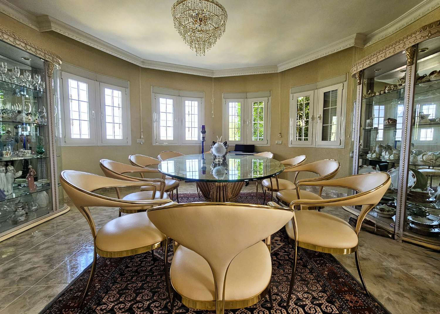 VIP PROPERTY · LUXURY VILLA IN CIUDAD QUESADA