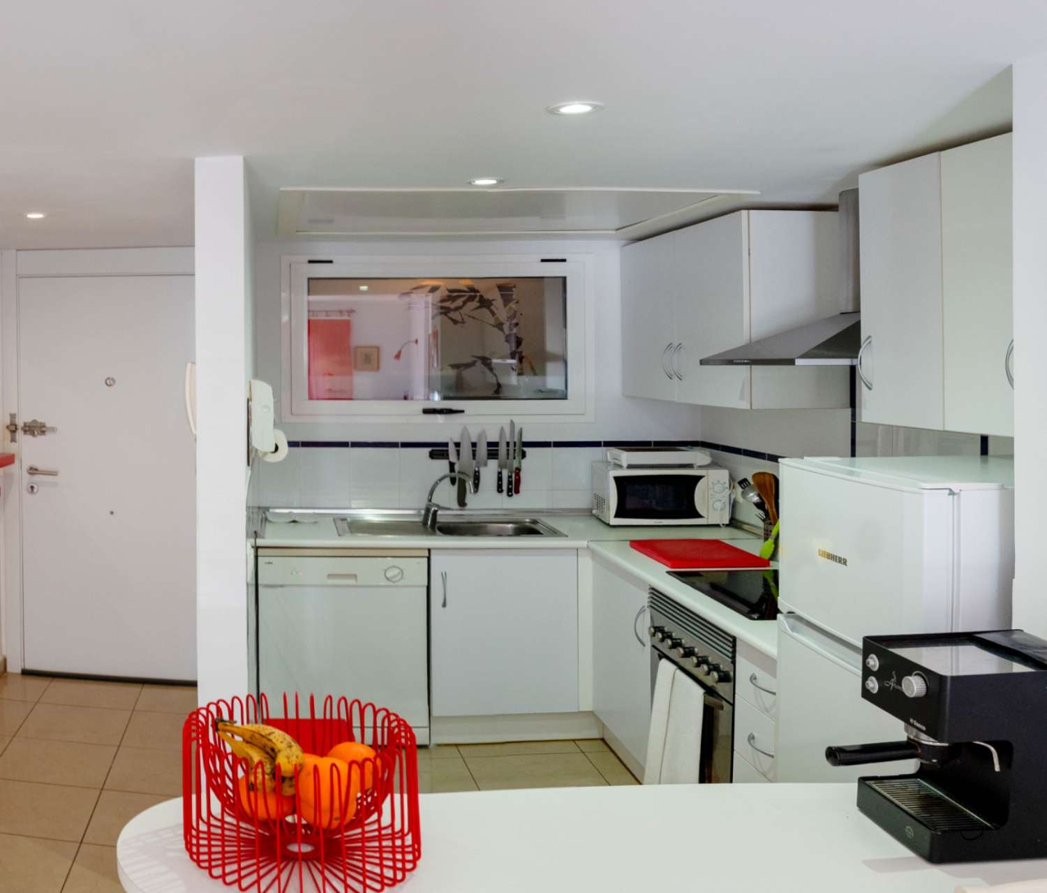 Ground floor bungalow in the Alameda Del Mar urbanization