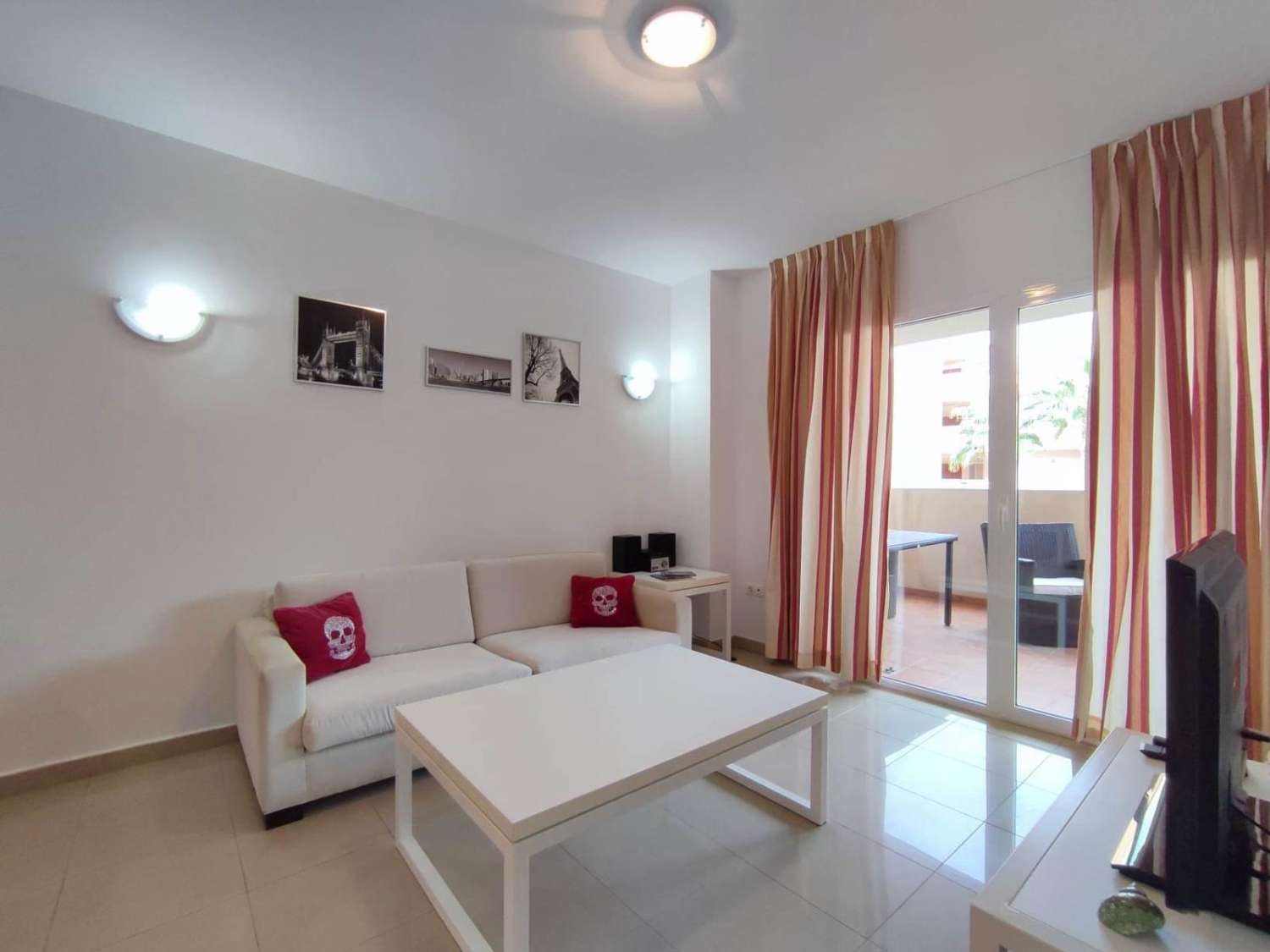 Playa flamenca ,Stunning 2-Bedroom Apartment with Terrace, Pool & Parking