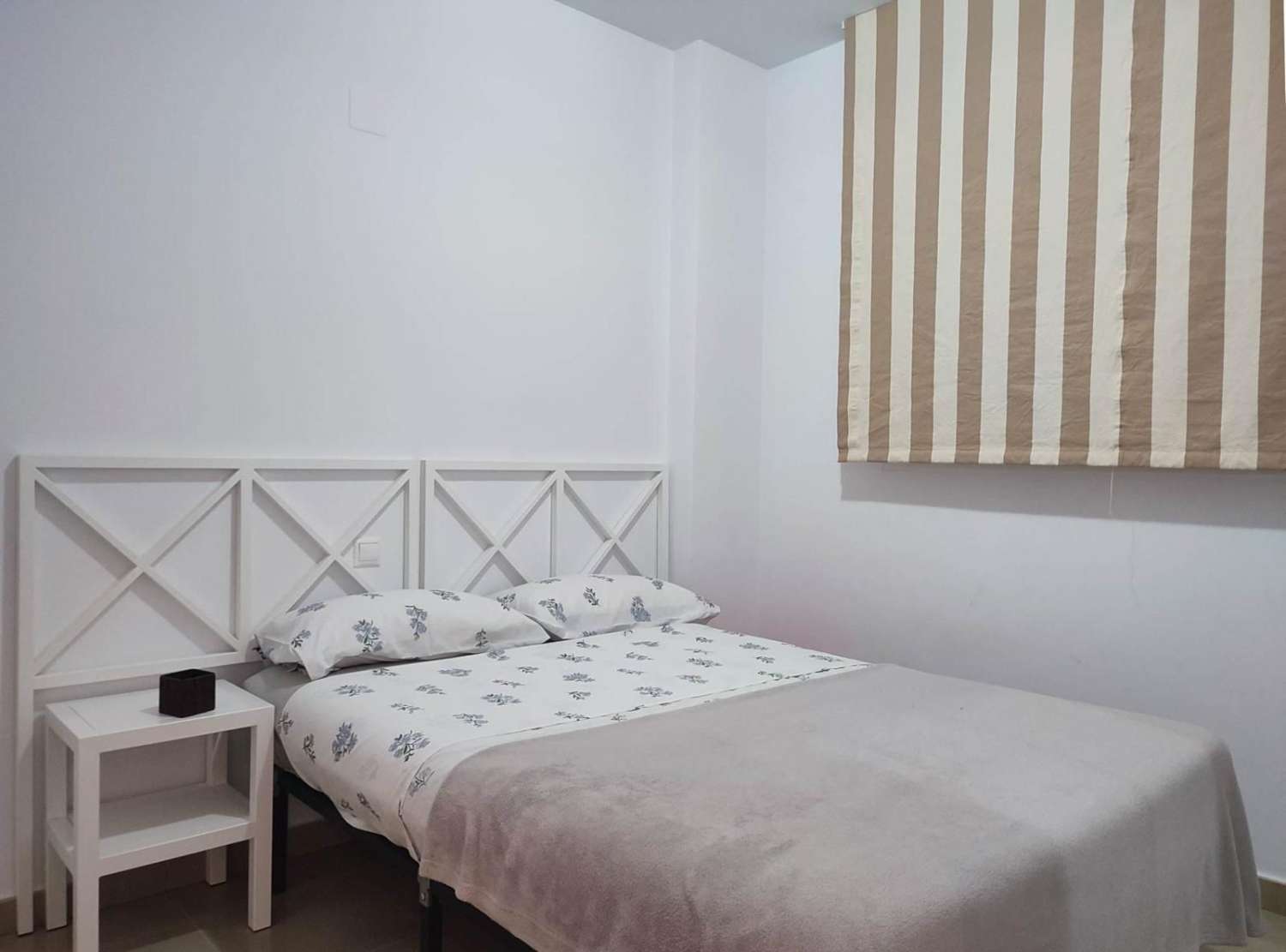 Playa flamenca ,Stunning 2-Bedroom Apartment with Terrace, Pool & Parking