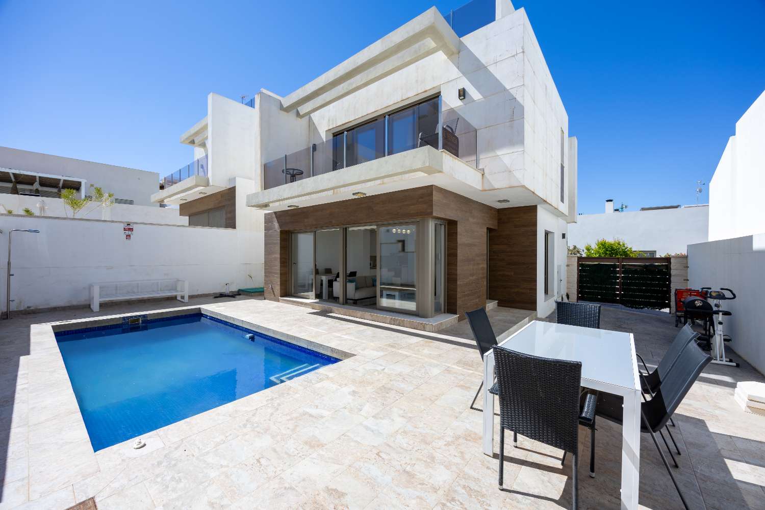 Villa for sale in Orihuela Costa