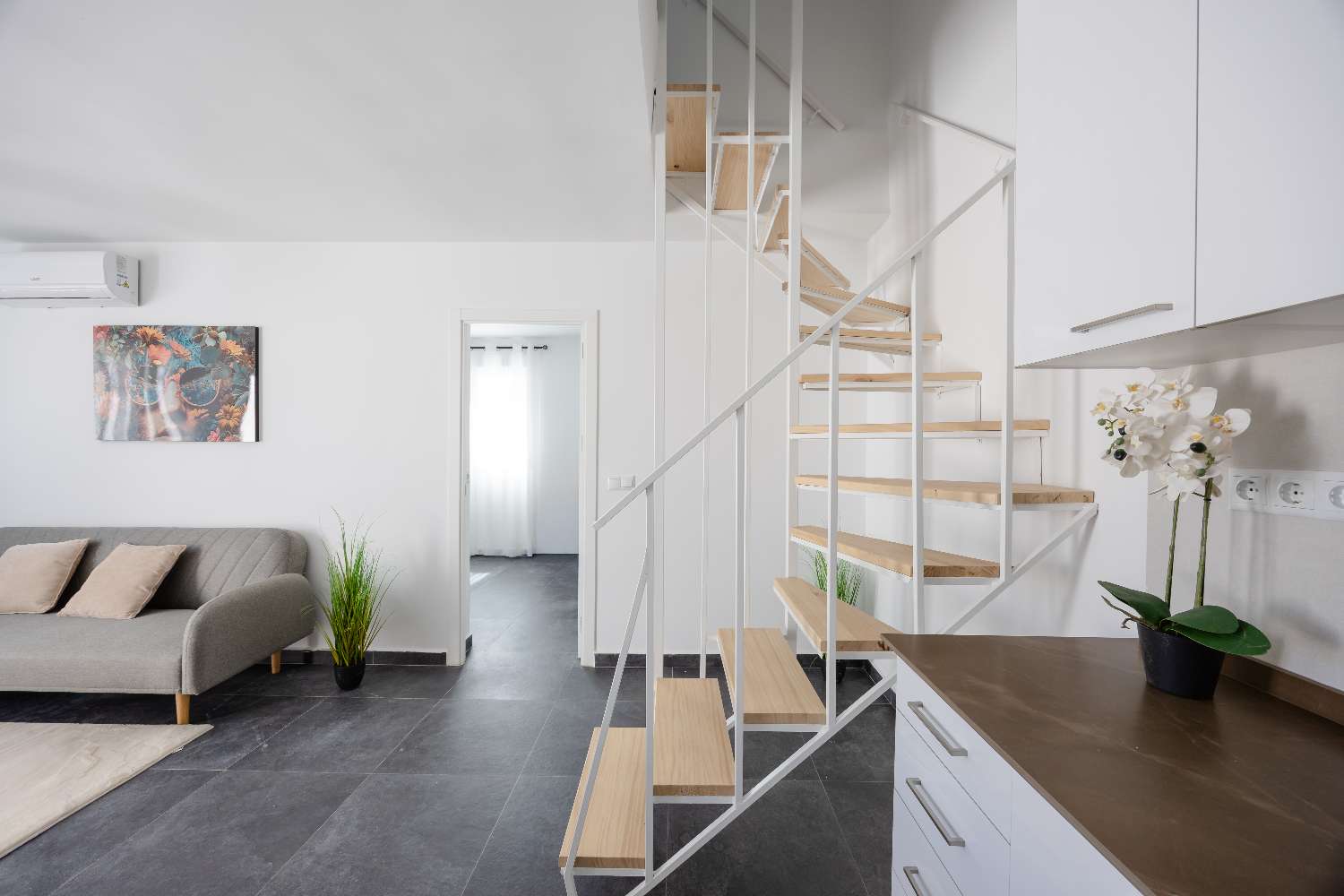 Beautifully Renovated House – 3 Private Suites in Torrevieja