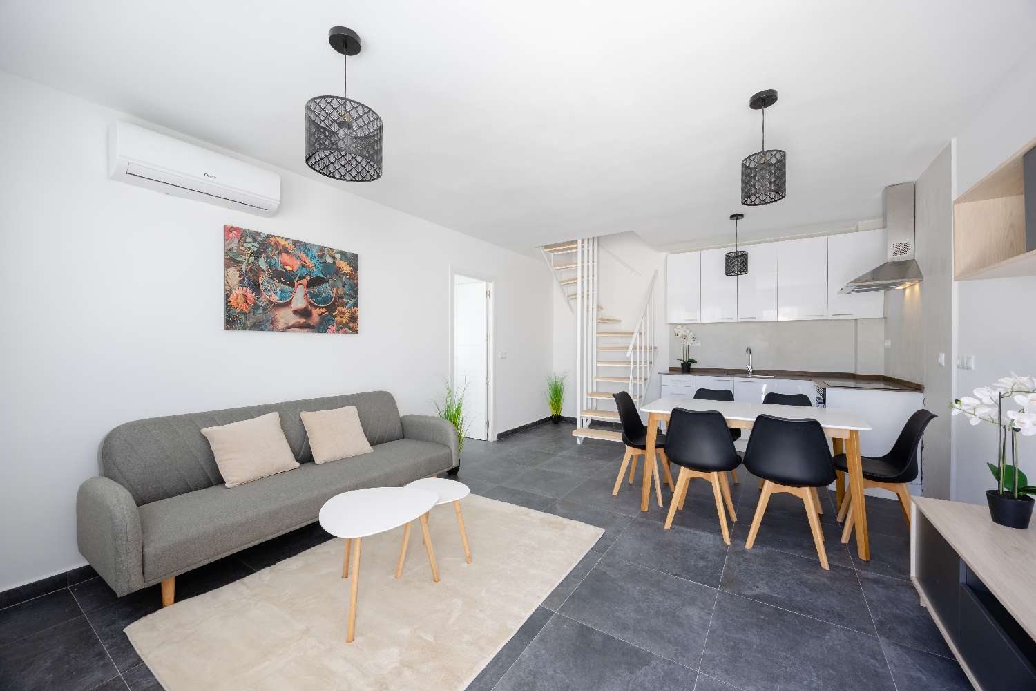 Beautifully Renovated House – 3 Private Suites in Torrevieja