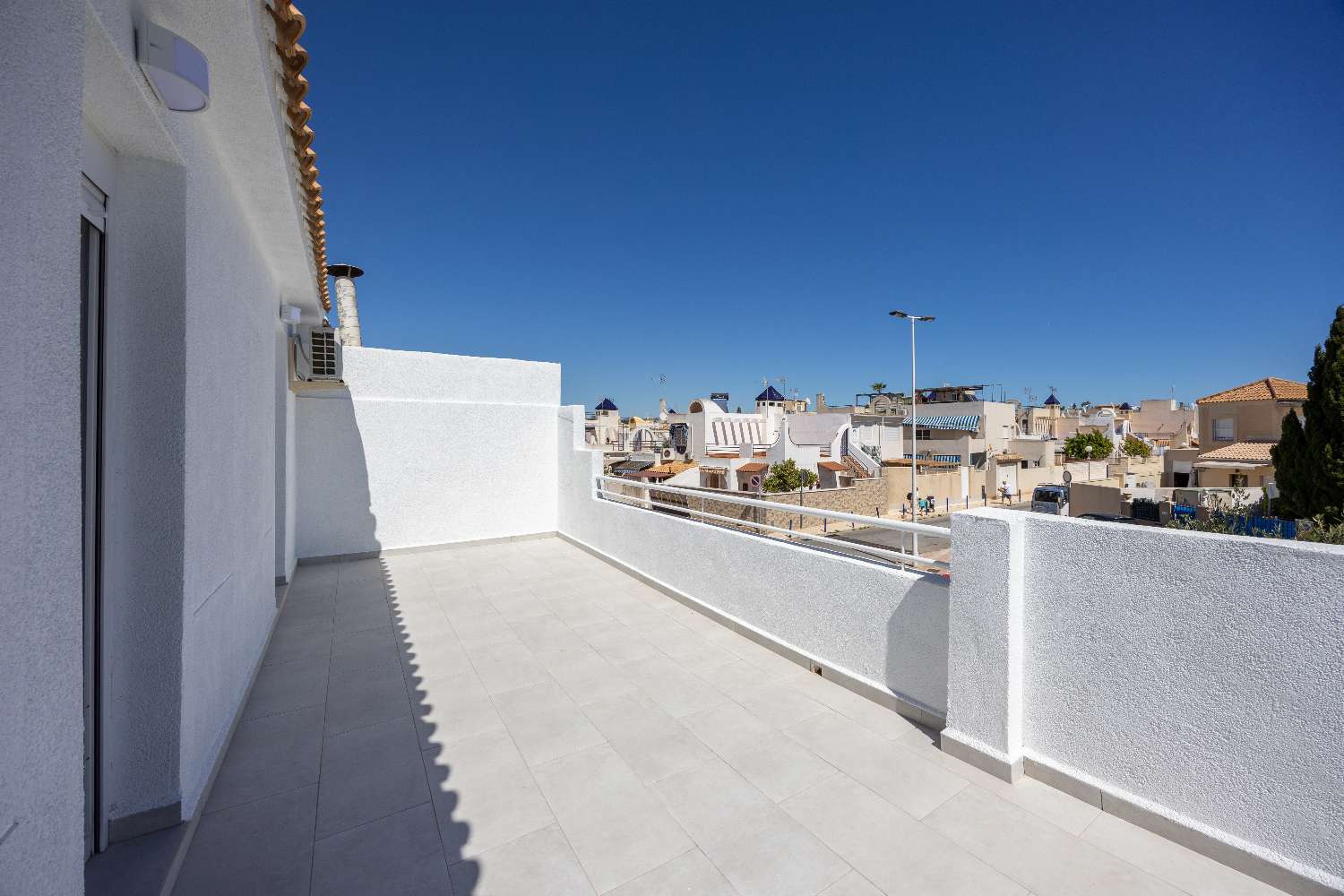 Beautifully Renovated House – 3 Private Suites in Torrevieja